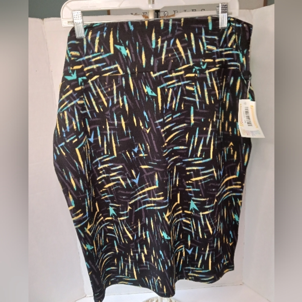 NEW Lularoe abstract artsy Cassie skirt plus size 3XL womens.